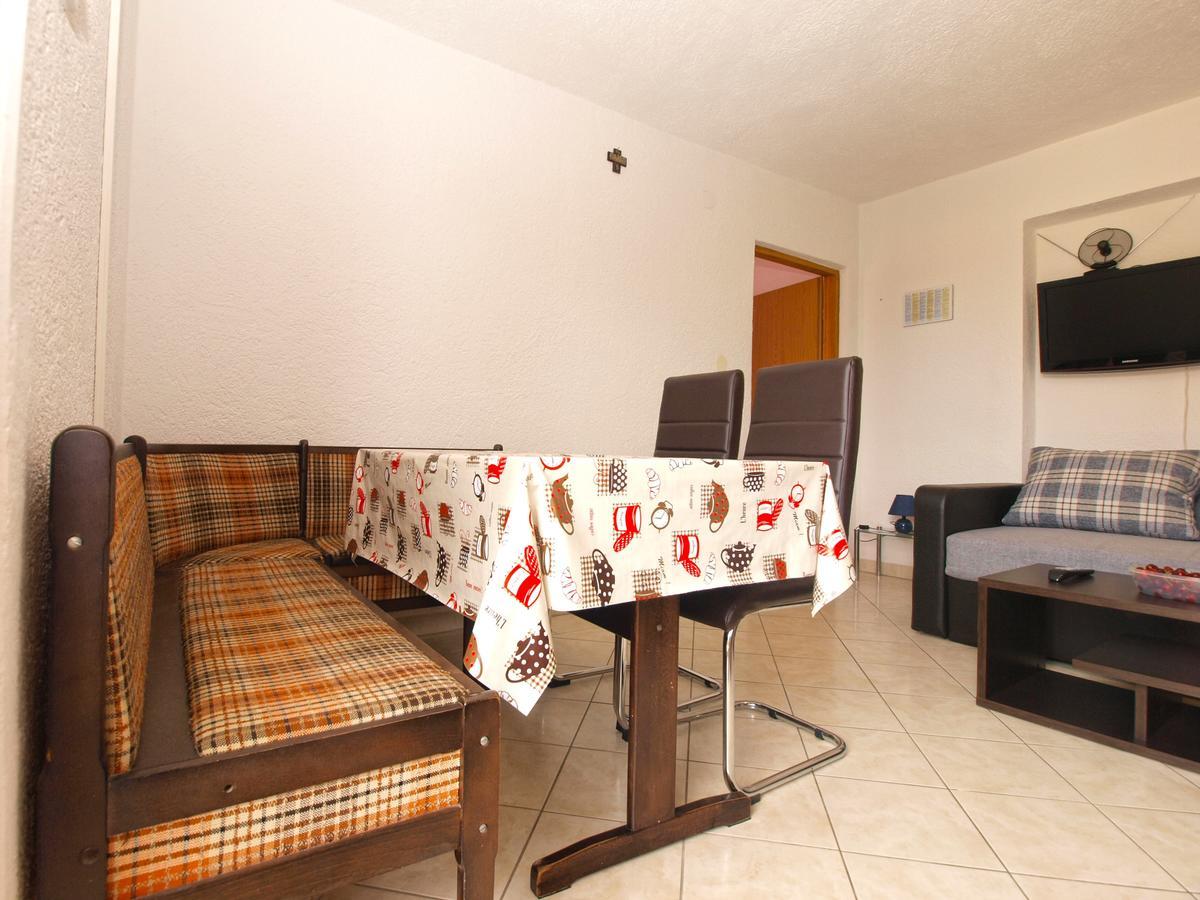 Apartments Mirko 647 普拉 外观 照片