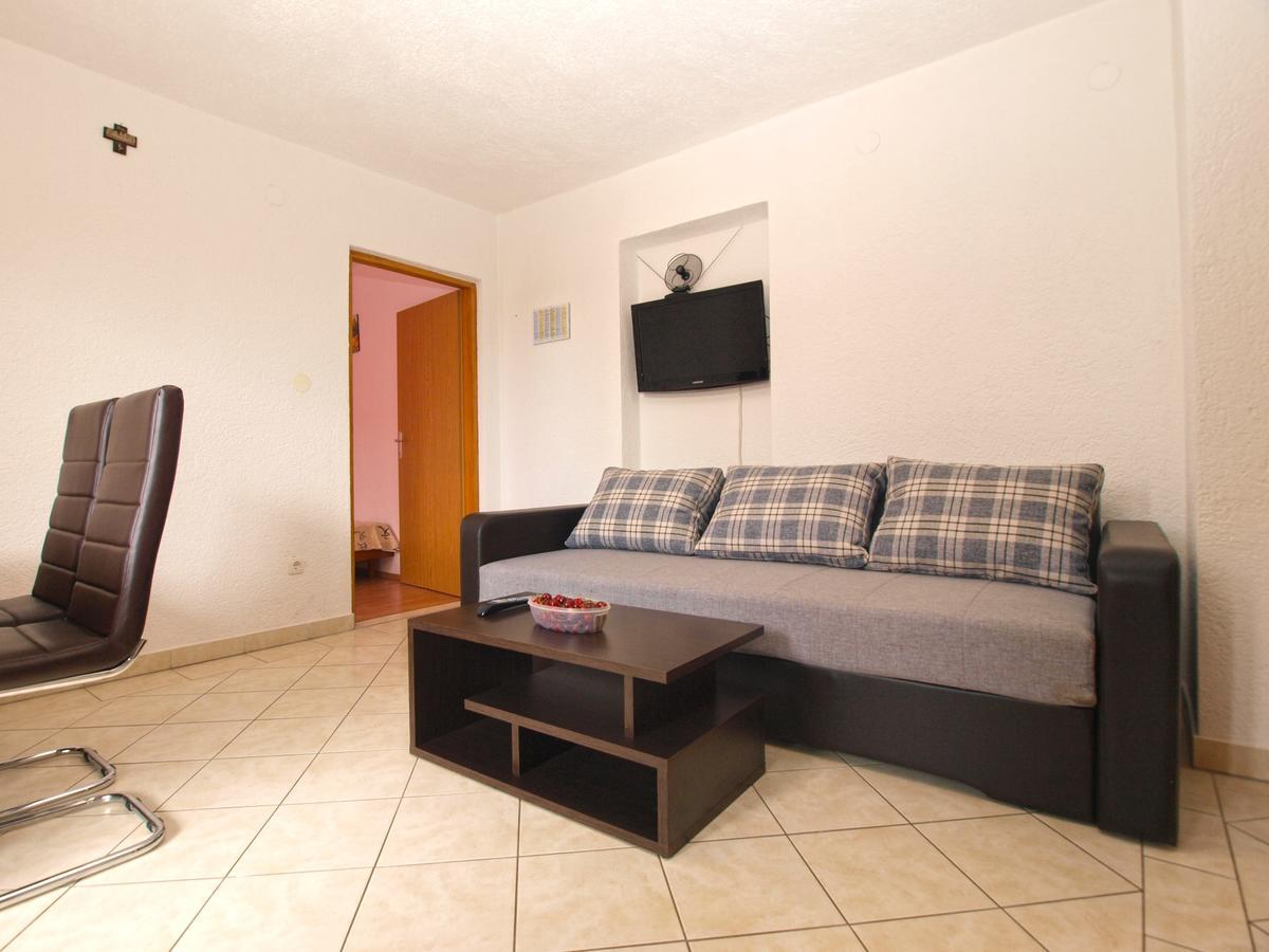 Apartments Mirko 647 普拉 外观 照片